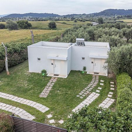 Mellagia Suites Kassandreia Esterno foto