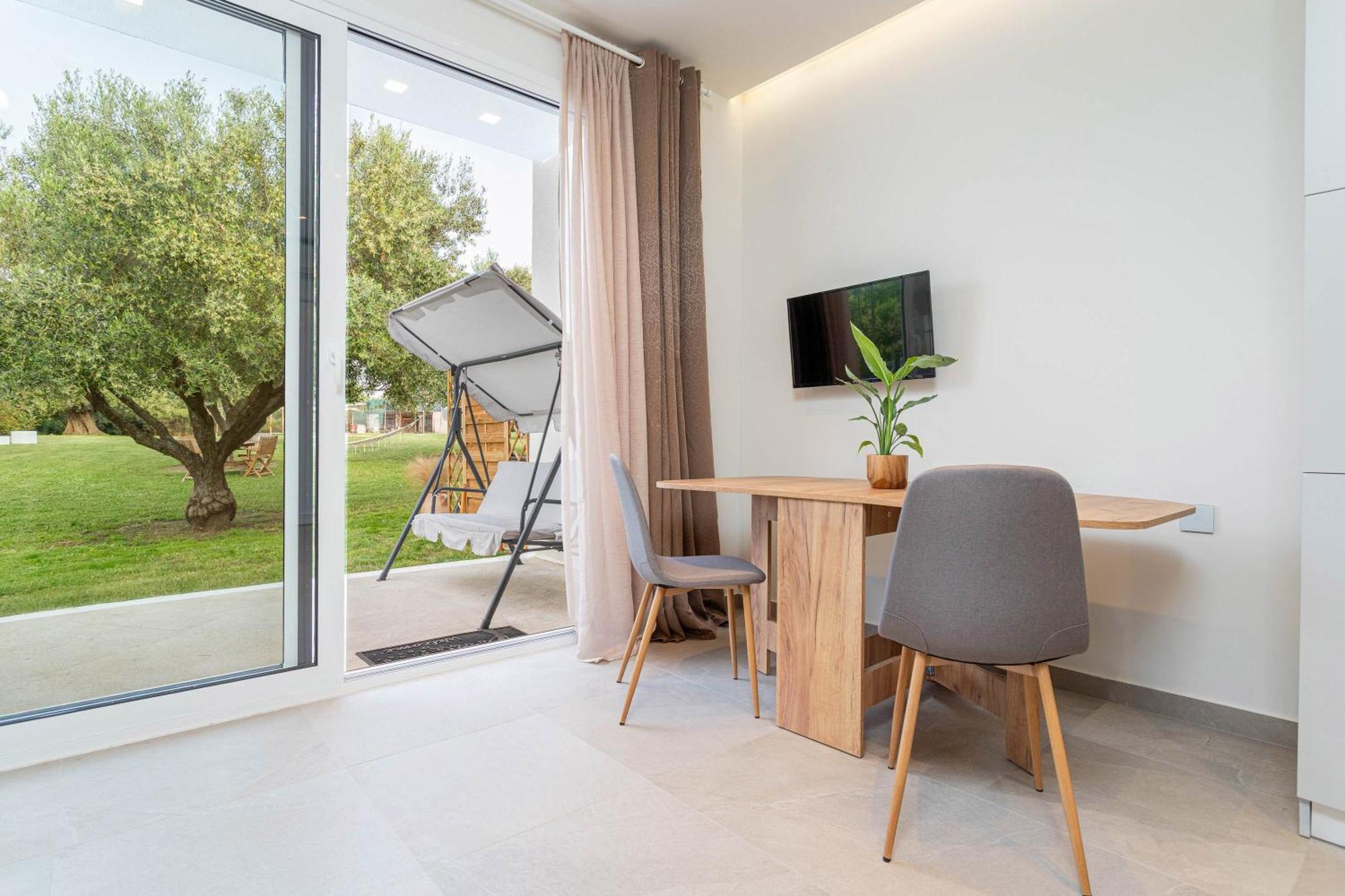 Mellagia Suites Kassandreia Esterno foto