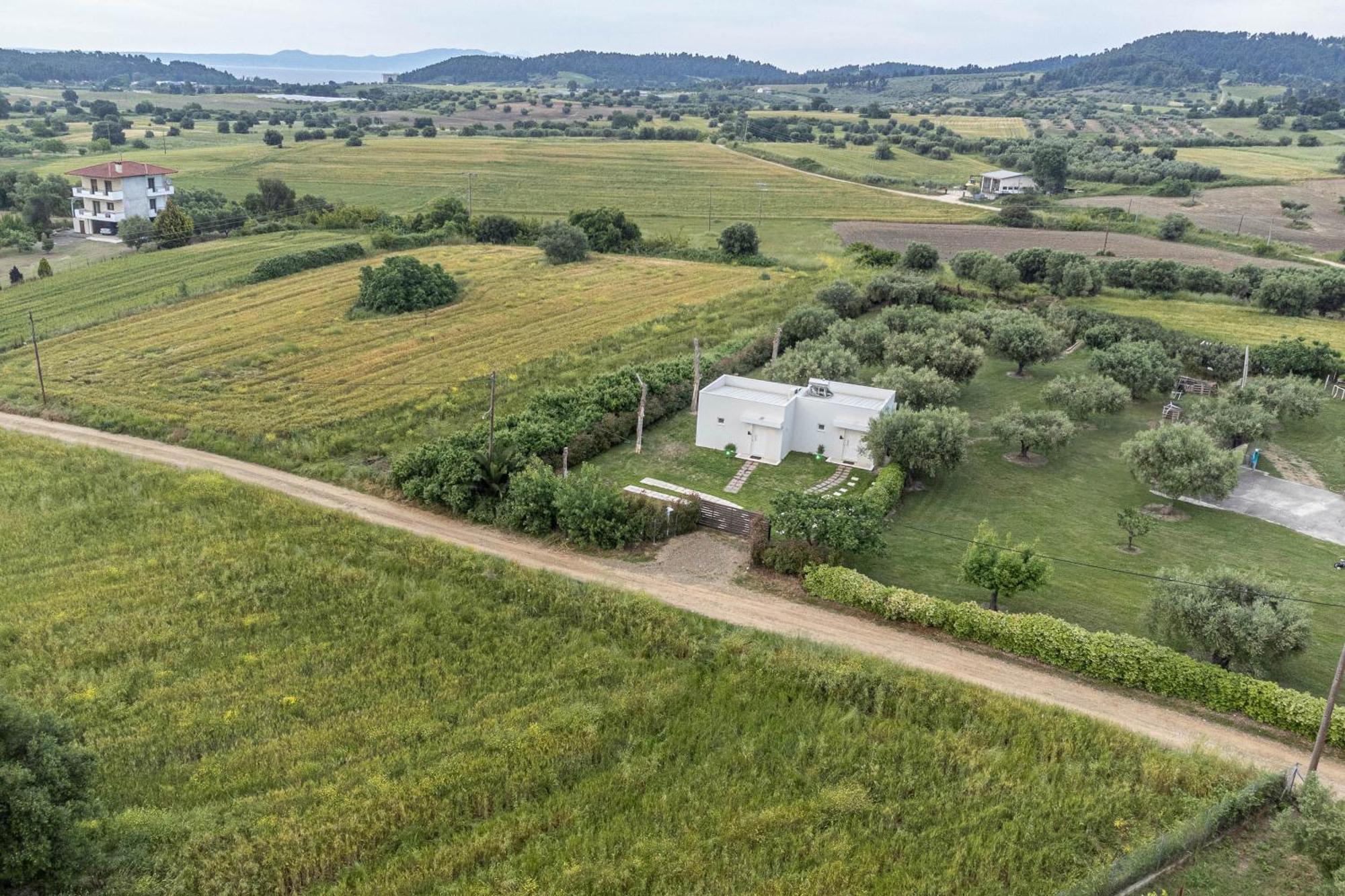 Mellagia Suites Kassandreia Esterno foto